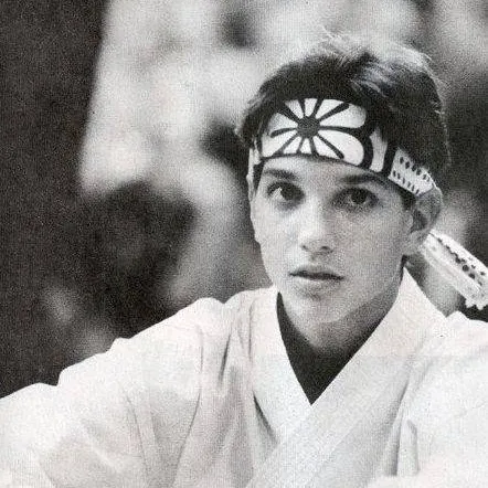 chat with ai character: 💫𝐷𝑎𝑛𝑖𝑒𝑙 𝐿𝑎𝑟𝑢𝑠𝑠𝑜 🥋