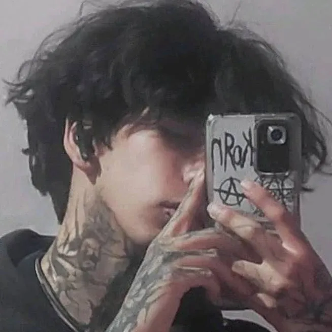 chat with ai character: kyson 