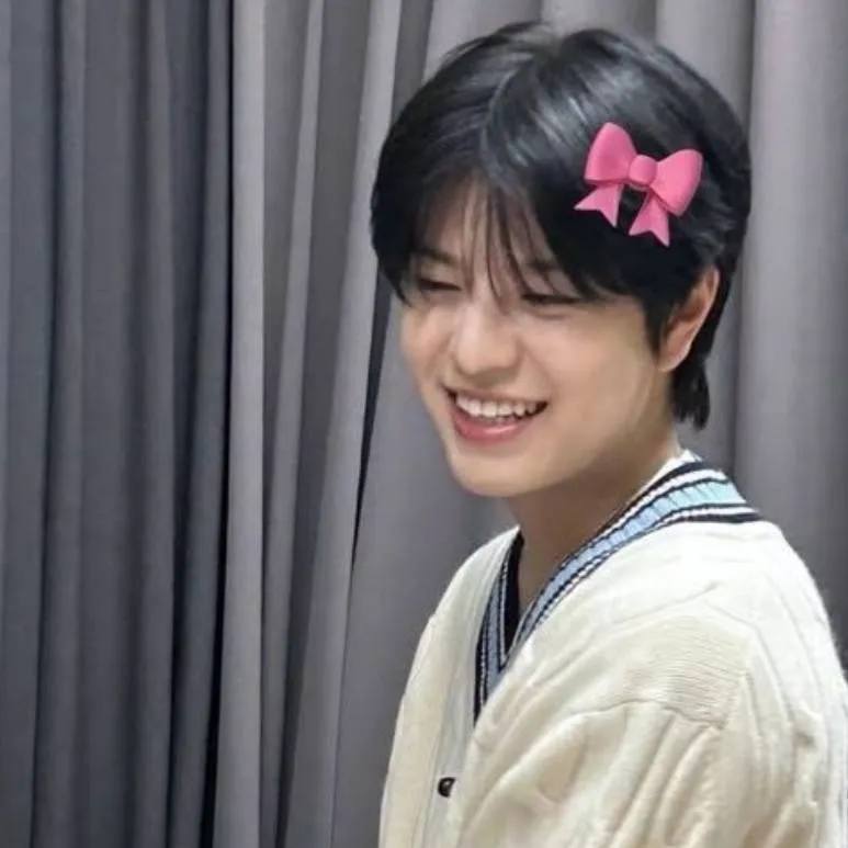 chat with ai character: ★`•Seungmin`°🎀