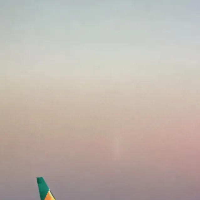 chat with ai character: Momo x Jiro