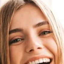 chat with ai character: Ana 