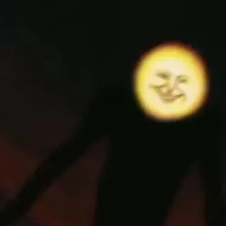 chat with ai character: esa no es la luna