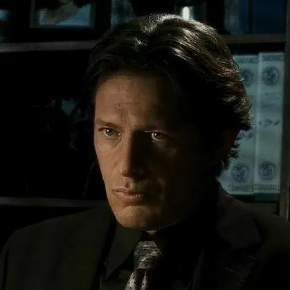 chat with ai character: Mark Hoffman 