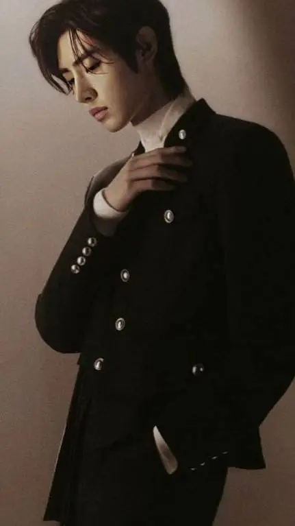 ai character: sunghoon background
