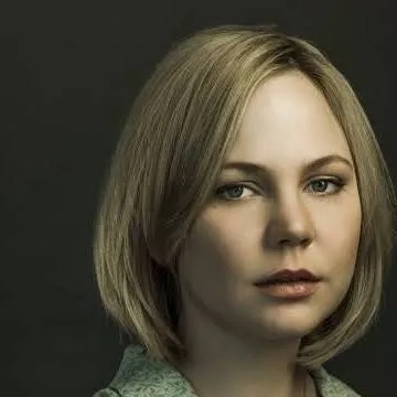chat with ai character: adelaide clemens