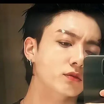chat with ai character: Jungkook 