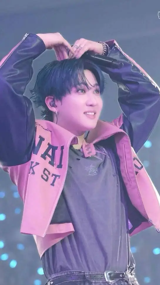 ai character: Changbin background