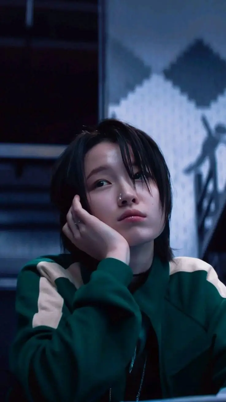 ai character: Сэ-ми  background