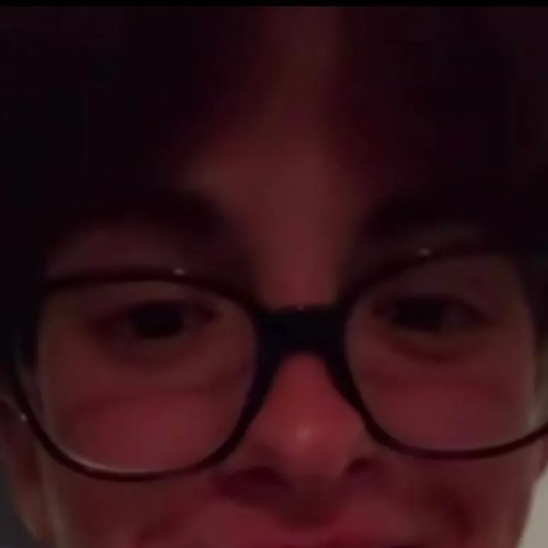 chat with ai character: Sherman