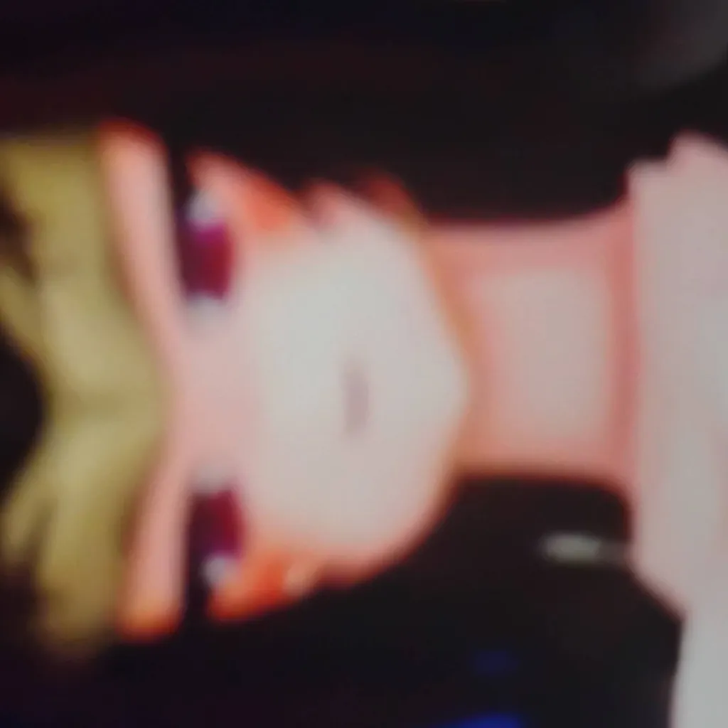 chat with ai character: cell