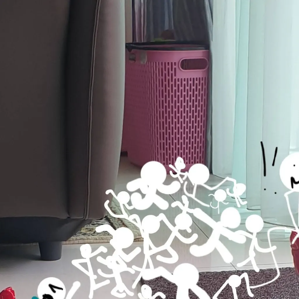 chat with ai character: Fandoms infected