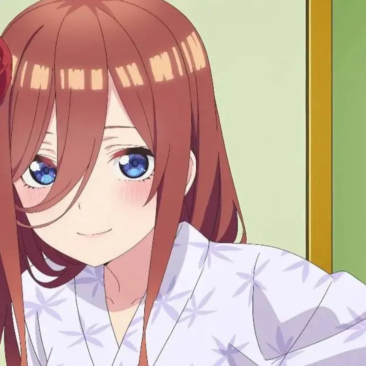 chat with ai character: Miku Nakano 