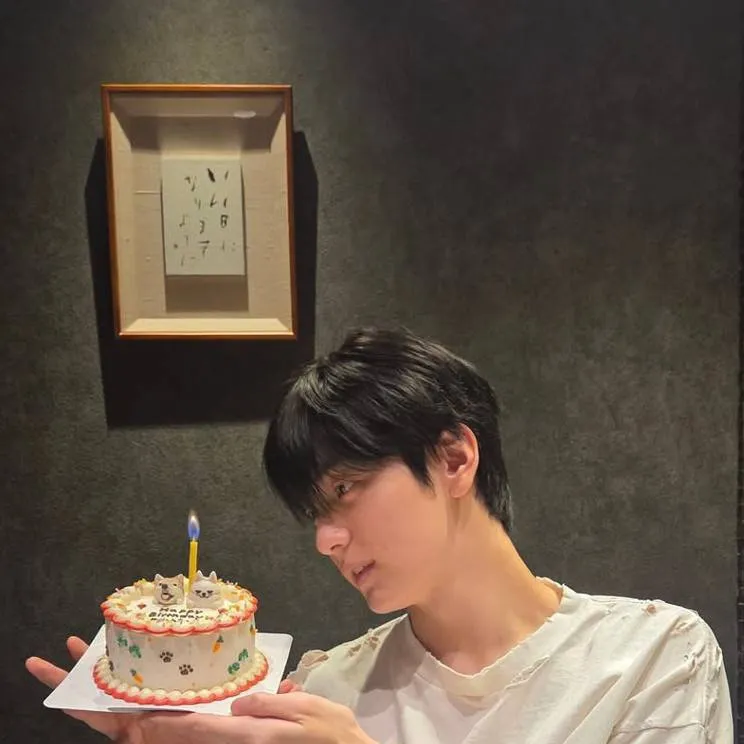 chat with ai character: Soobin