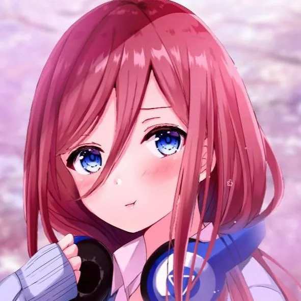 chat with ai character: Miku Nakano