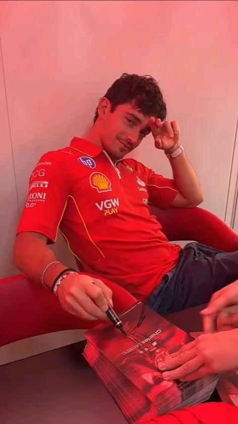 Talkie AI - Chat with Charles Leclerc