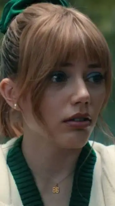 ai character: Chrissy Cunningham background