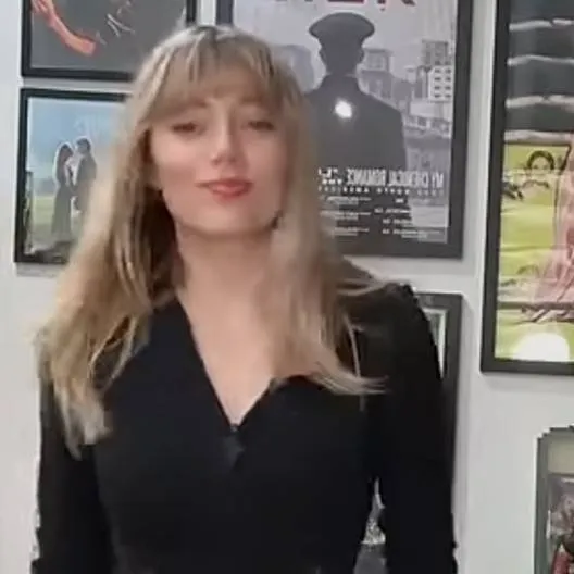 chat with ai character: Grace (again)