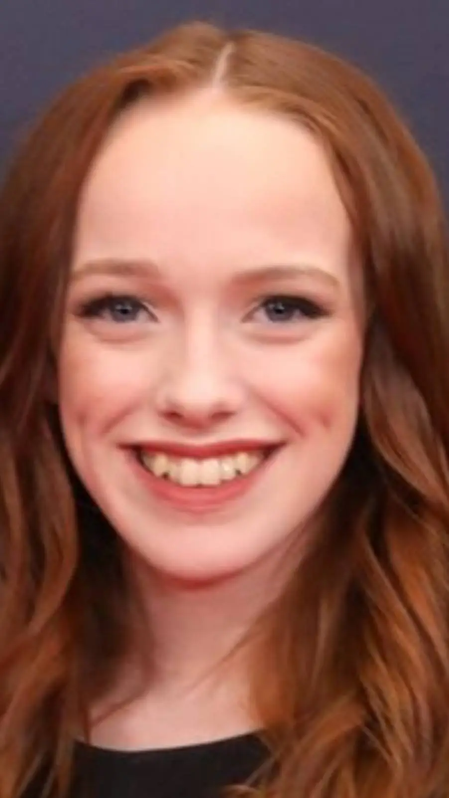 ai character: Amybeth McNulty background