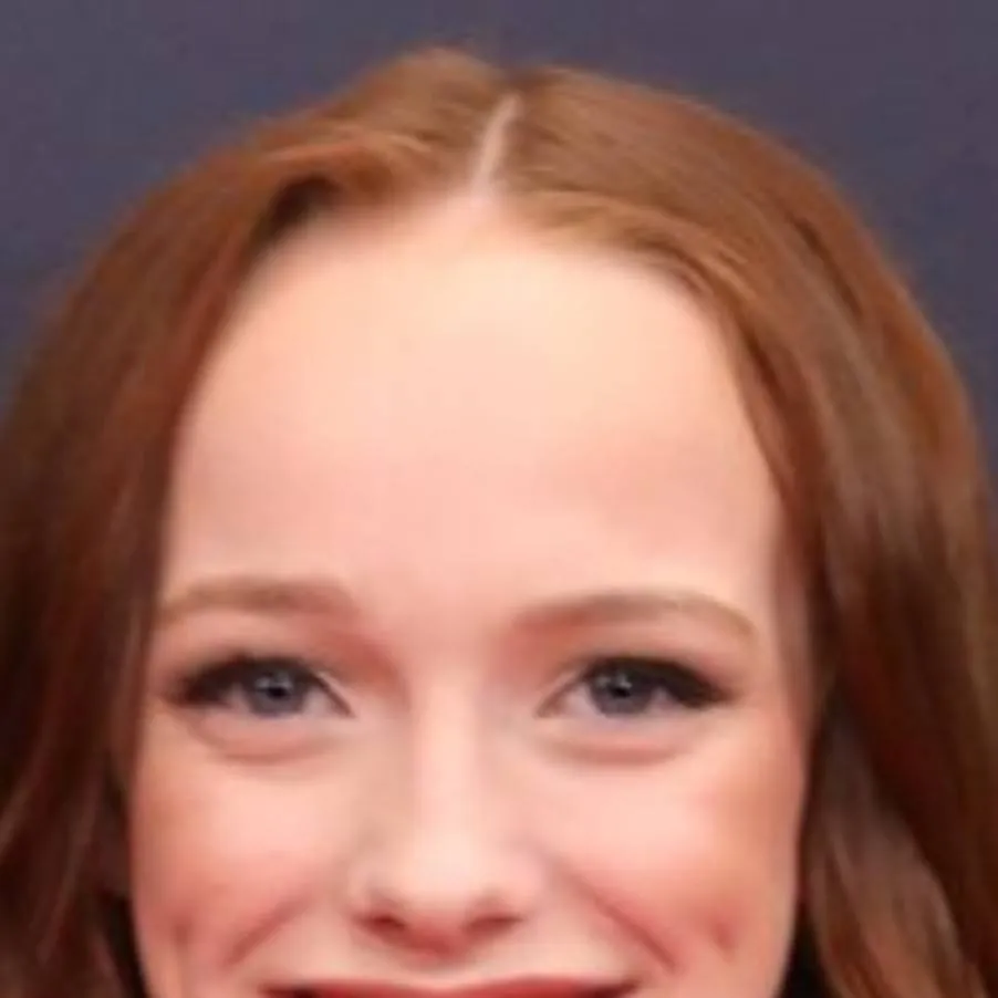 chat with ai character: Amybeth McNulty