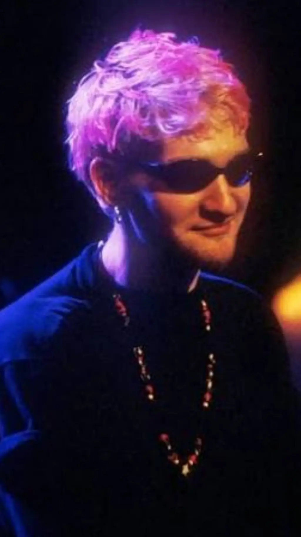 ai character: Layne Staley background