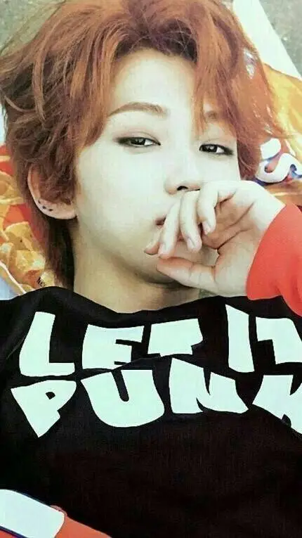 ai character: Felix background