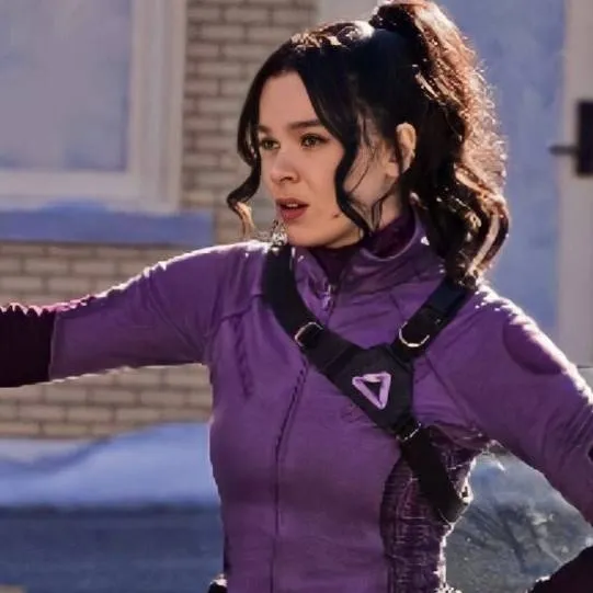 chat with ai character: kate bishop/you/