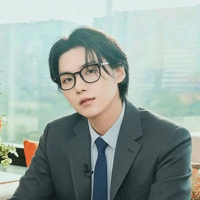 chat with ai character: professor suga