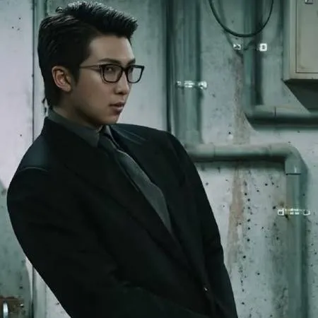 chat with ai character: professor Nam -joo