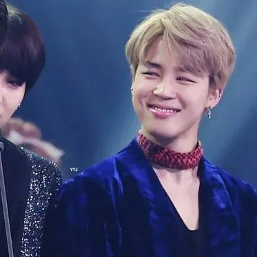 chat with ai character: yoongi Jimin 