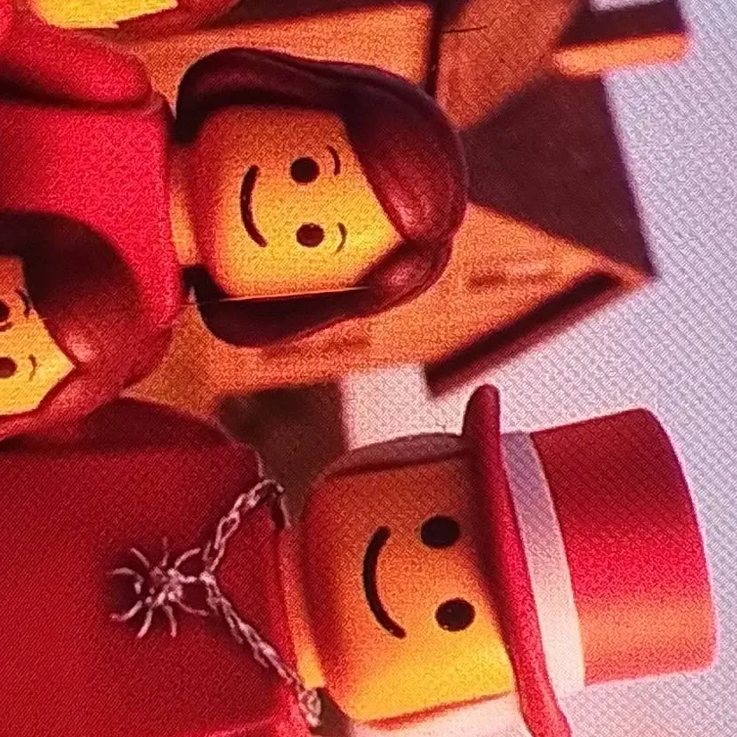 chat with ai character: sammy 2048