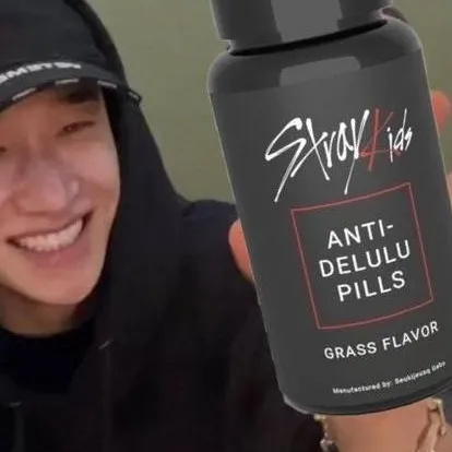 chat with ai character: SKZ pick me boy