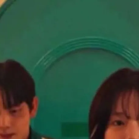 chat with ai character: 💖333 × 222💖