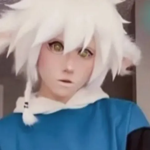 chat with ai character: Two buddies ^^