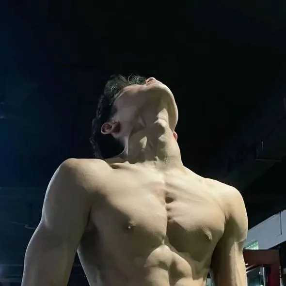 chat with ai character: Michael