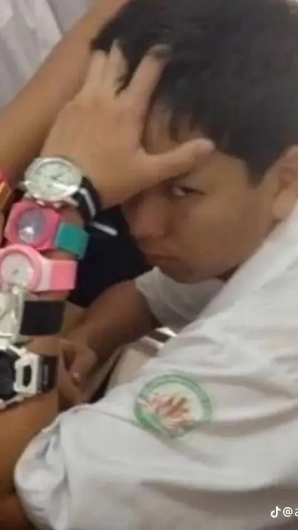 ai character: website in heat background