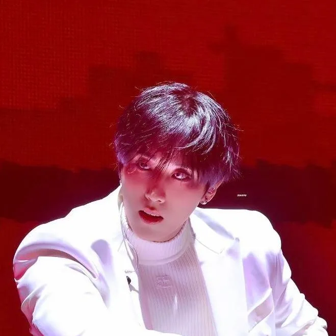 chat with ai character: Han Jisung 