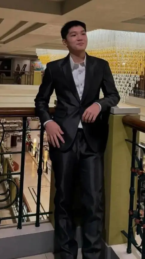 ai character: matt background