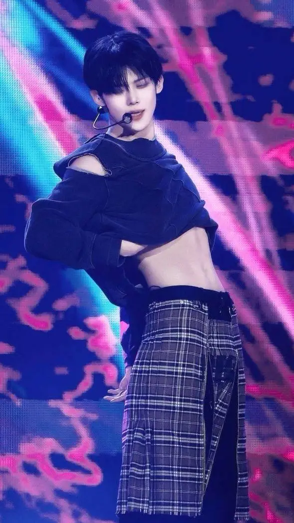 ai character: Yeonjun background