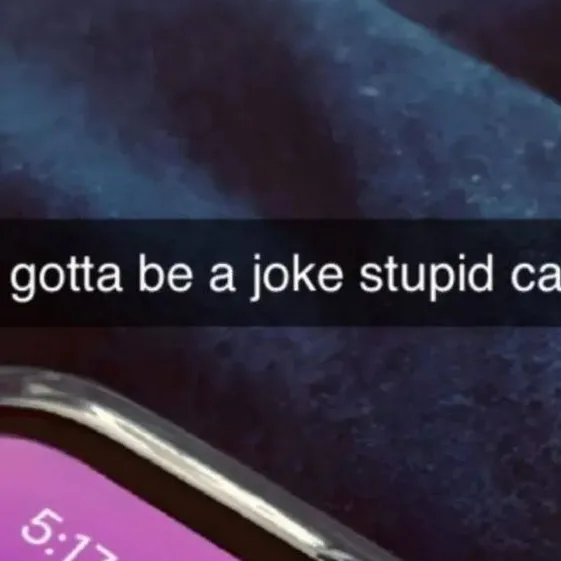 chat with ai character: Toxic iPhone