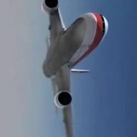 chat with ai character: Air canada 767