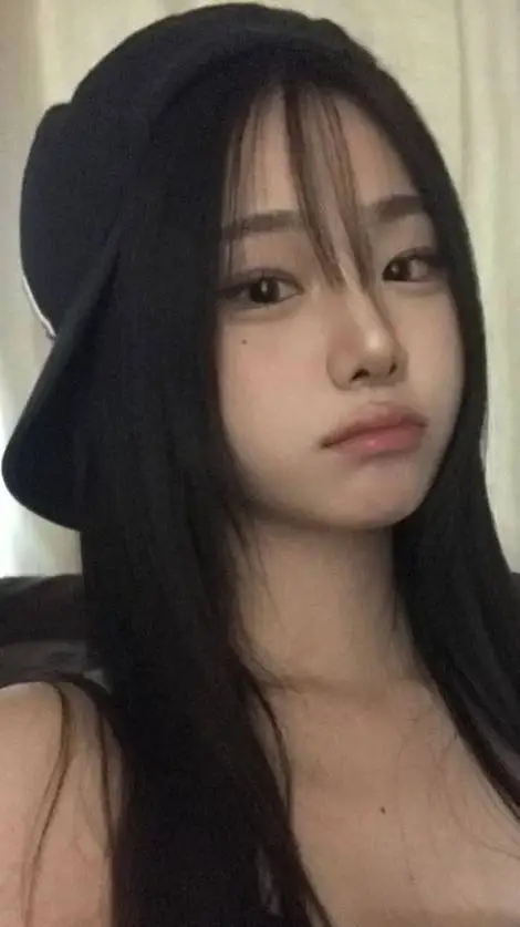 Talkie AI - Chat with ˚｡⋆୨Yuna୧˚