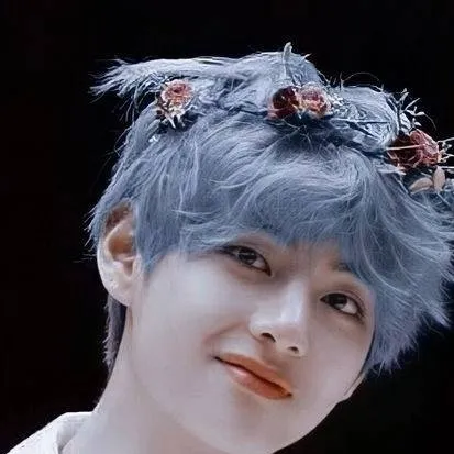 chat with ai character: tae