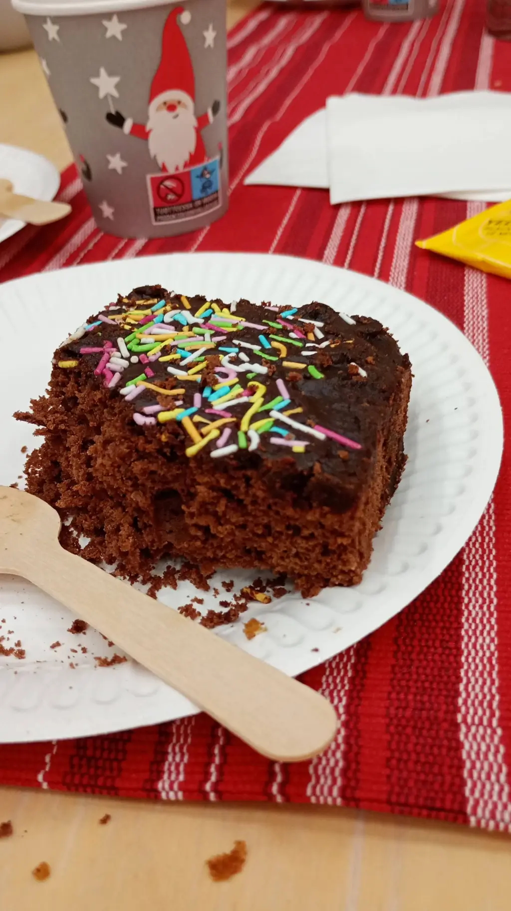 ai character: EAT!! background