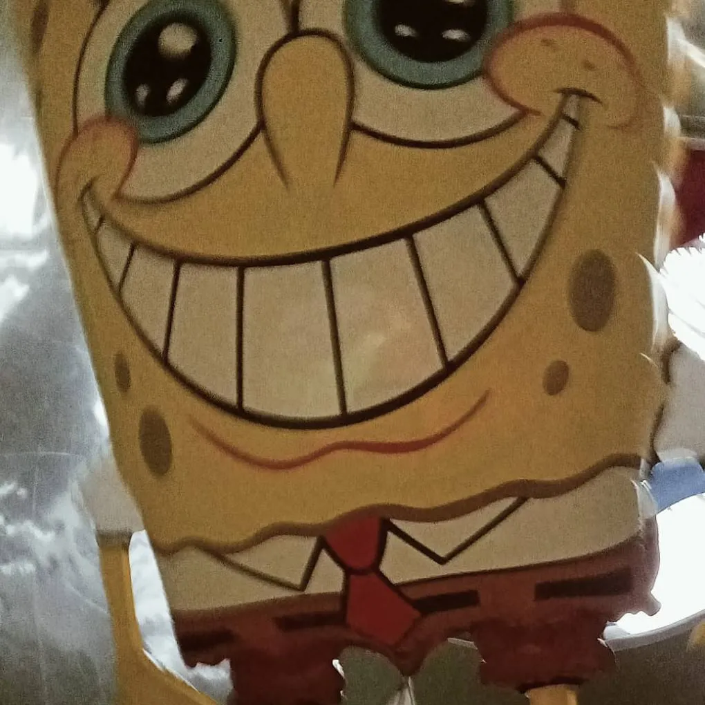 chat with ai character: oh no🥲🫢