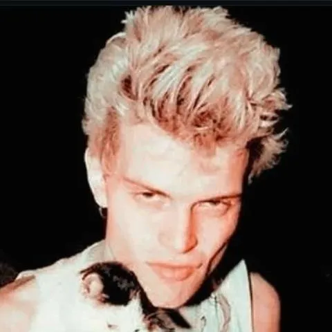 chat with ai character: Billy Idol