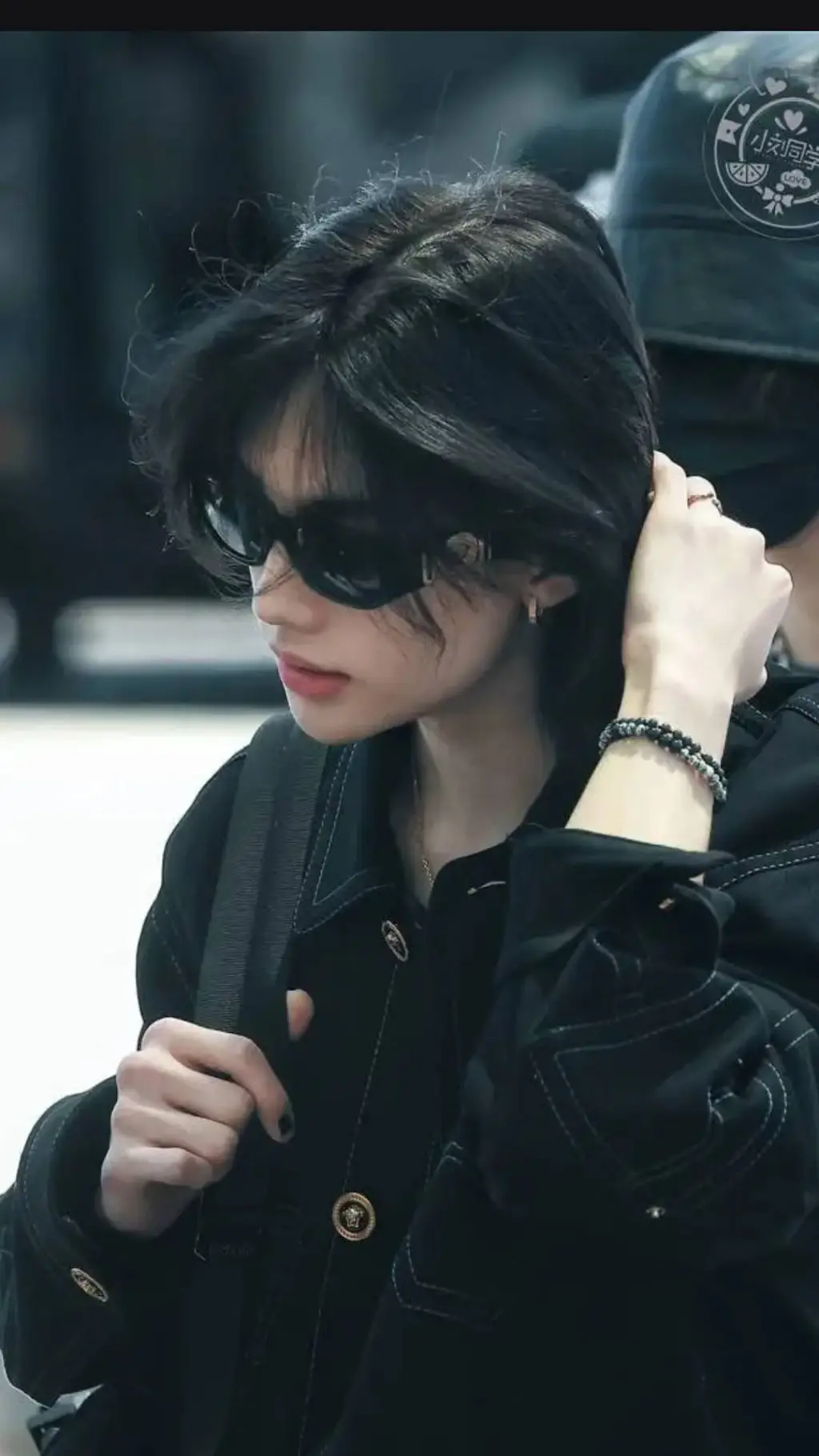 ai character: ○~Hyunjin~○ background