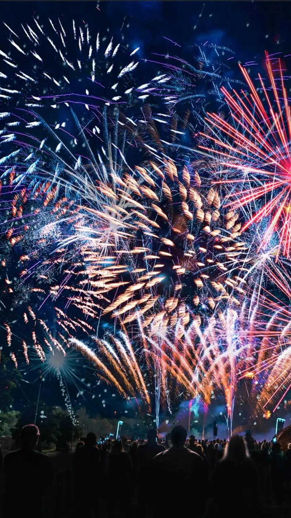 ai character: FPE NEW YEARS  background