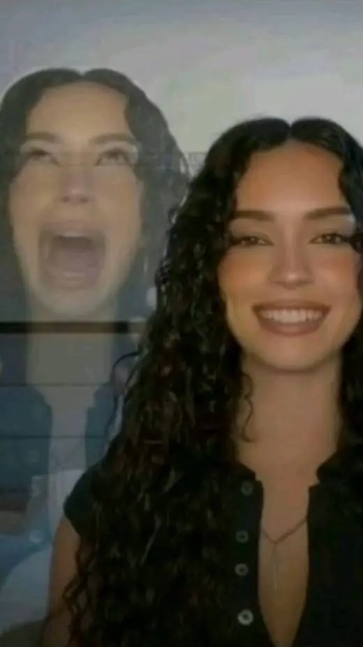 ai character: DANIELA AVANZINI  background