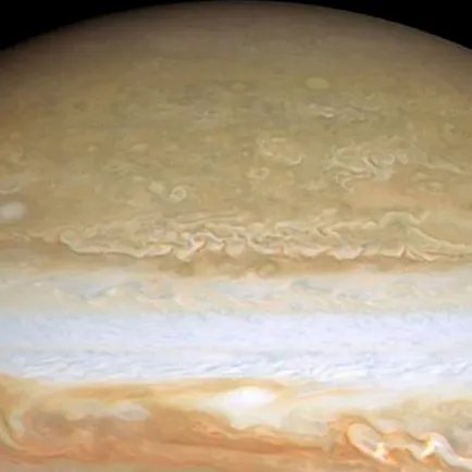 chat with ai character: jupiter