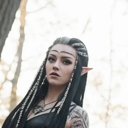 chat with ai character: Aelyth